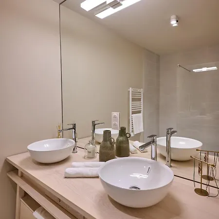 Le Miroir De Saint-jacques Apartment